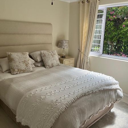 On Broadwalk Cottage Ciudad del Cabo Exterior foto